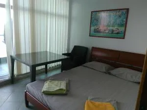 Студио 2+1 - 索佐波尔