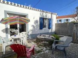 Petite maison neuve à 250m de la plage avec jardin clos, terrasse et parking - L'Épine - FR-1-224B-190 - 拉盖里尼耶尔