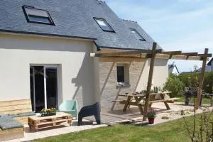 Jolie maison, 8 vacanciers, à 900 m de la mer - Plounéour-Trez