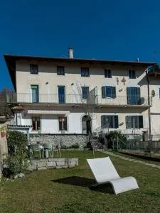 Elegante e Panoramico Bilocale La Libellula - Balma