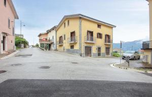 3 Bedroom Stunning Home In Senerchia