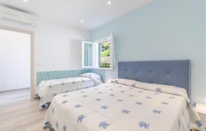 Nice Apartment In Framura With Kitchen