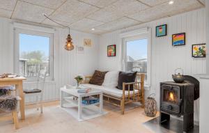 Beautiful Home In Otterup With Wifi