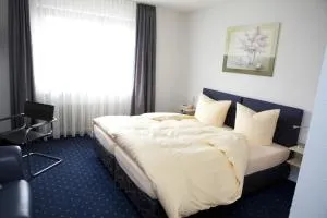 Hotel Restaurant Engel - شالشتاد