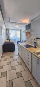 HolidayHomePL Slavia New 702 z balkonem i widokiem na morze