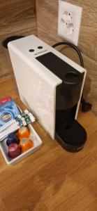 Cozy Studio Retreat - completely renovated in a perfect location