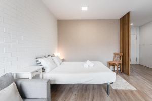 GuestReady - Bright Studio with balcony