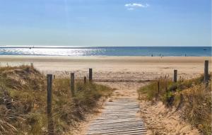 Maisons de vacances Nice Home In Notre-Dame-De-Monts : photos des chambres