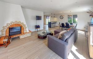 Maisons de vacances Nice Home In Notre-Dame-De-Monts : photos des chambres