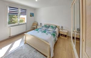 Maisons de vacances Nice Home In Notre-Dame-De-Monts : photos des chambres