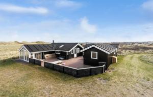 Beach Front Home In Hjørring With Sauna