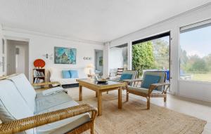 3 Bedroom Stunning Home In Vejby