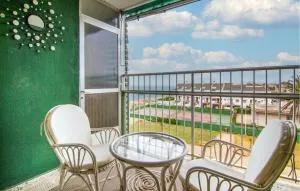 Beautiful Apartment In Cullera - Carcaixent