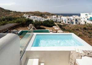 Villa with Sea View room in Tagoo Studios