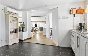 Cozy Home In Østermarie With Kitchen