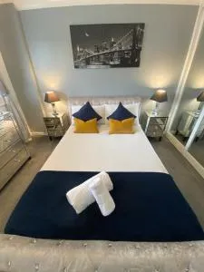 The Brook House - Spacious 3 Bed, Home From Home - 塔特伯里