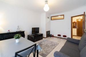 GuestReady - Modern 2BR Flat in Vila Nova de Gaia