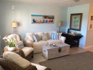 St Pete Beachside Condo 3