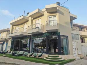 Archangelos SKY Garden Apartment