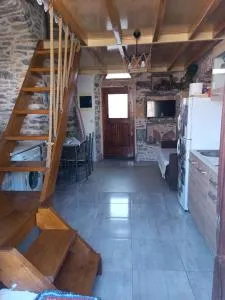 ΜΕΣΤΑ - ΠΛΑΤΕΙΑ - Olýmpoi