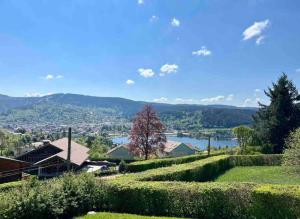 Chalets Chalet Entre Lac et Foret 4* vue panoramique lac : photos des chambres