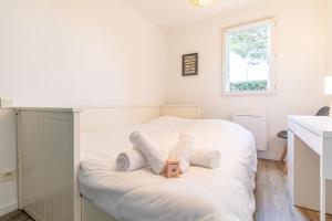 Appartements Le Diamant - Bright apartment with pool : photos des chambres