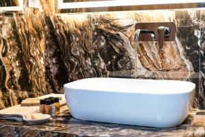 FLOARA DI MUNTE Forest Luxury Suites