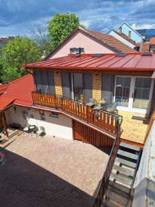 Várfal apartman II
