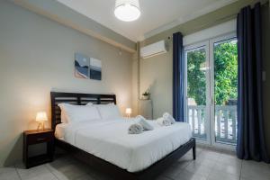 Olive House close to Acropolis