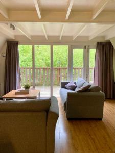 Chalet 230 I deux-cent-trente I Gezellig chalet aan de rand van het bos - 5 persoons I Durbuy