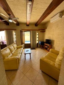 Nawrat Farmhouse - A Gozo Hideaway