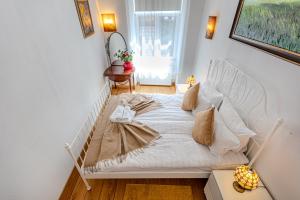 A Piece of History GuestHouse