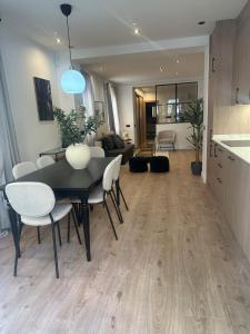 Delicias Esq, calidades de lujo