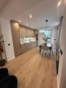 Delicias Esq, calidades de lujo