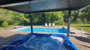Villas Domaine de Cachaou Logis du Pujeau sauna & spa piscine chauffee : photos des chambres