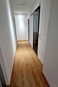 Appartements Appartement charmant et spacieux : photos des chambres