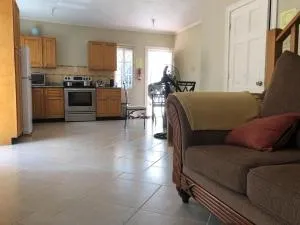 Seaview - Bantam Spring