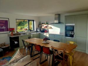 Nans Place Donegal - New Renovation with stunning Views