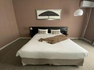 Hotels Le Renaissance : Suite avec Terrasse 