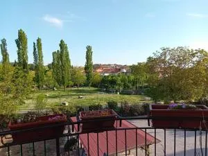 Appartamento Le Ginestre - 拉波拉诺泰尔梅