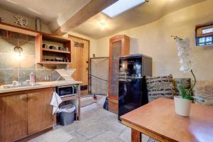 Adobe Studio 2 Blocks to Dtwn Santa Fe Plaza!