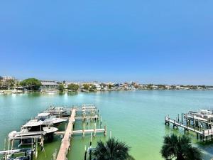 Harborview Grande 406