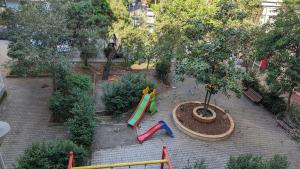 Modern Cozy Apartment 10 Min Walk to Skanderbeg Square