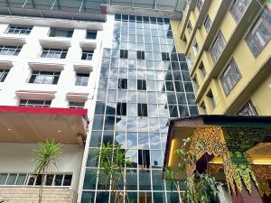 HOTEL RENDEZVOUS