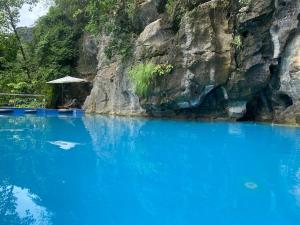 Phòng 4 Người Có Ban Công (Quadruple Room with Balcony)