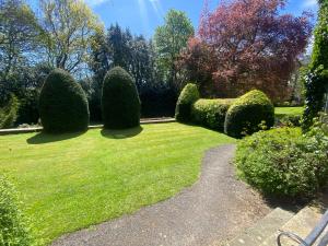 Spacious Guest Flat near Roundhay Park