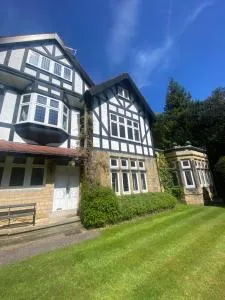 Spacious Guest Flat near Roundhay Park - Roundhay