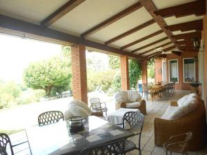 Ampia Villa con splendida vista lago