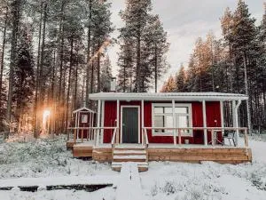 Aurora Cottage Otsola - A Cozy Lakefront Wilderness Hideaway, Less Than an Hour from Rovaniemi - Viiri