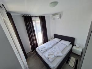 DELUXE Beach Apartment in Sveti Vlas